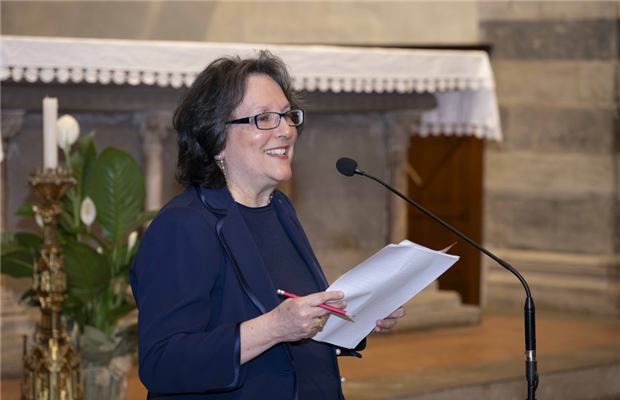 The sacred beyond faith: unveiling the secrets of Menarini’s Art Volume on Cimabue 2