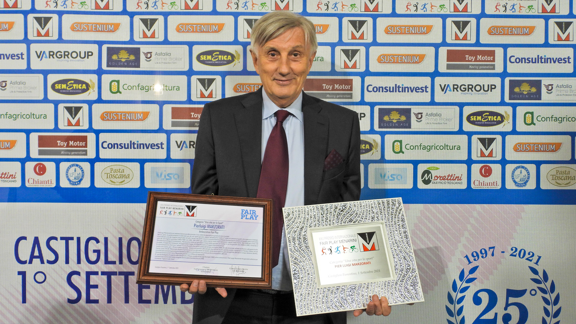 Le grandi leggende dello sport brillano a Castiglion Fiorentino nella notte magica del premio Fair Play Menarini 12